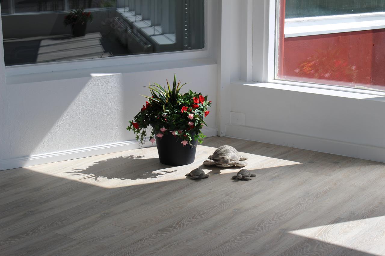 Ocean Beach Apartments Stokkseyri Екстериор снимка